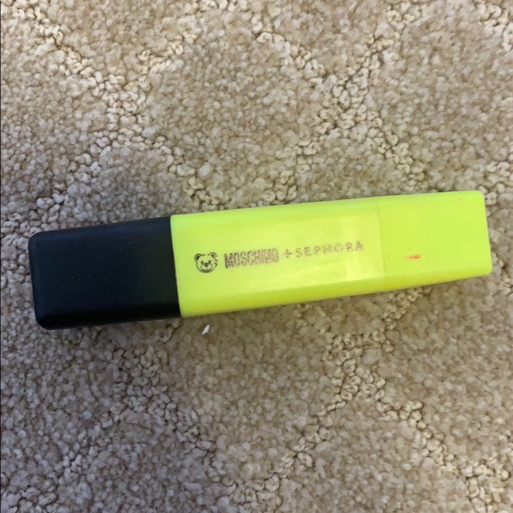 (Used) Moschino x Sephora highlighter